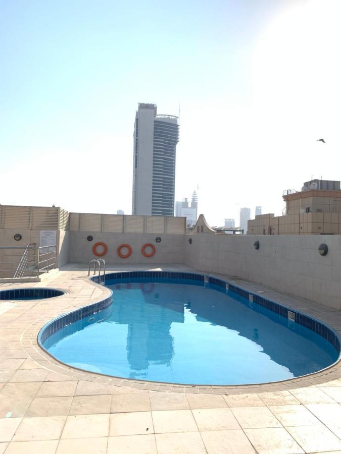 Hostel Female Only-Anaruby Backpackers- Metro Station Mashreq Dubai Exterior foto